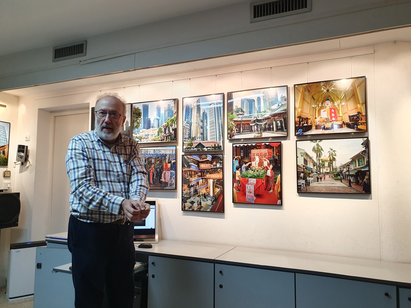 Inauguració exposició Josep Maria Oliver Inauguració exposició Josep Maria Oliver
