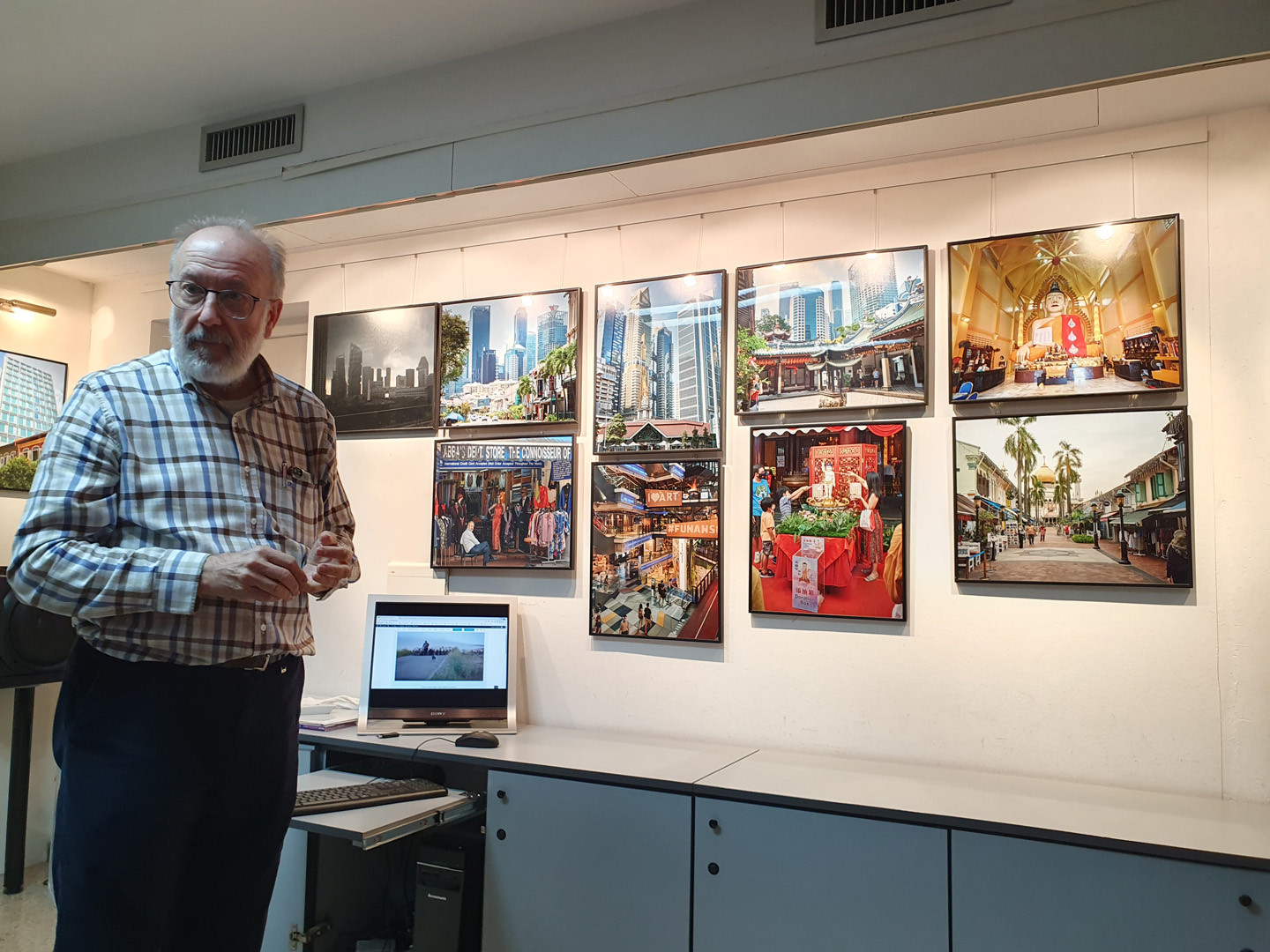 Inauguració exposició Josep Maria Oliver Inauguració exposició Josep Maria Oliver