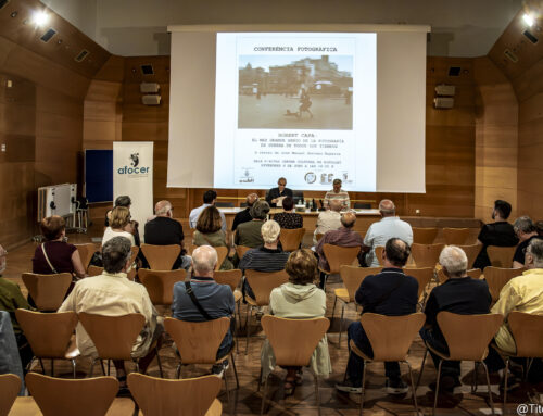 Conferència sobre Robert Capa al Centre Cultural de Ripollet